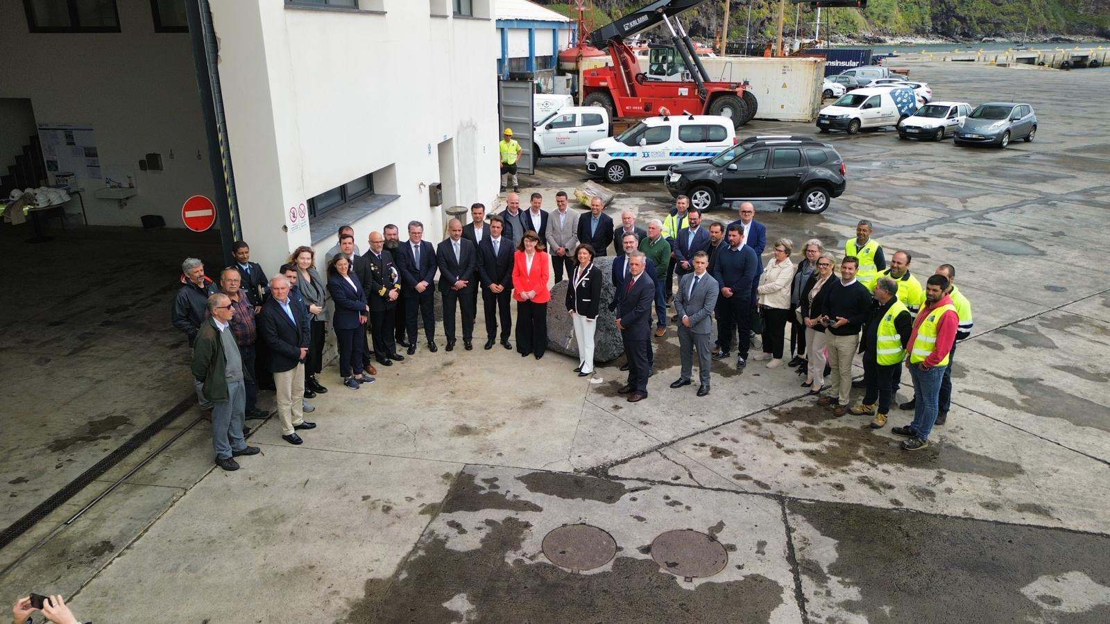 Lançamento da primeira pedra da empreitada de construção do novo Porto das Lajes das Flores