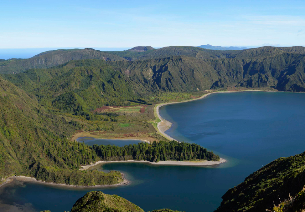 Lagoa do Fogo