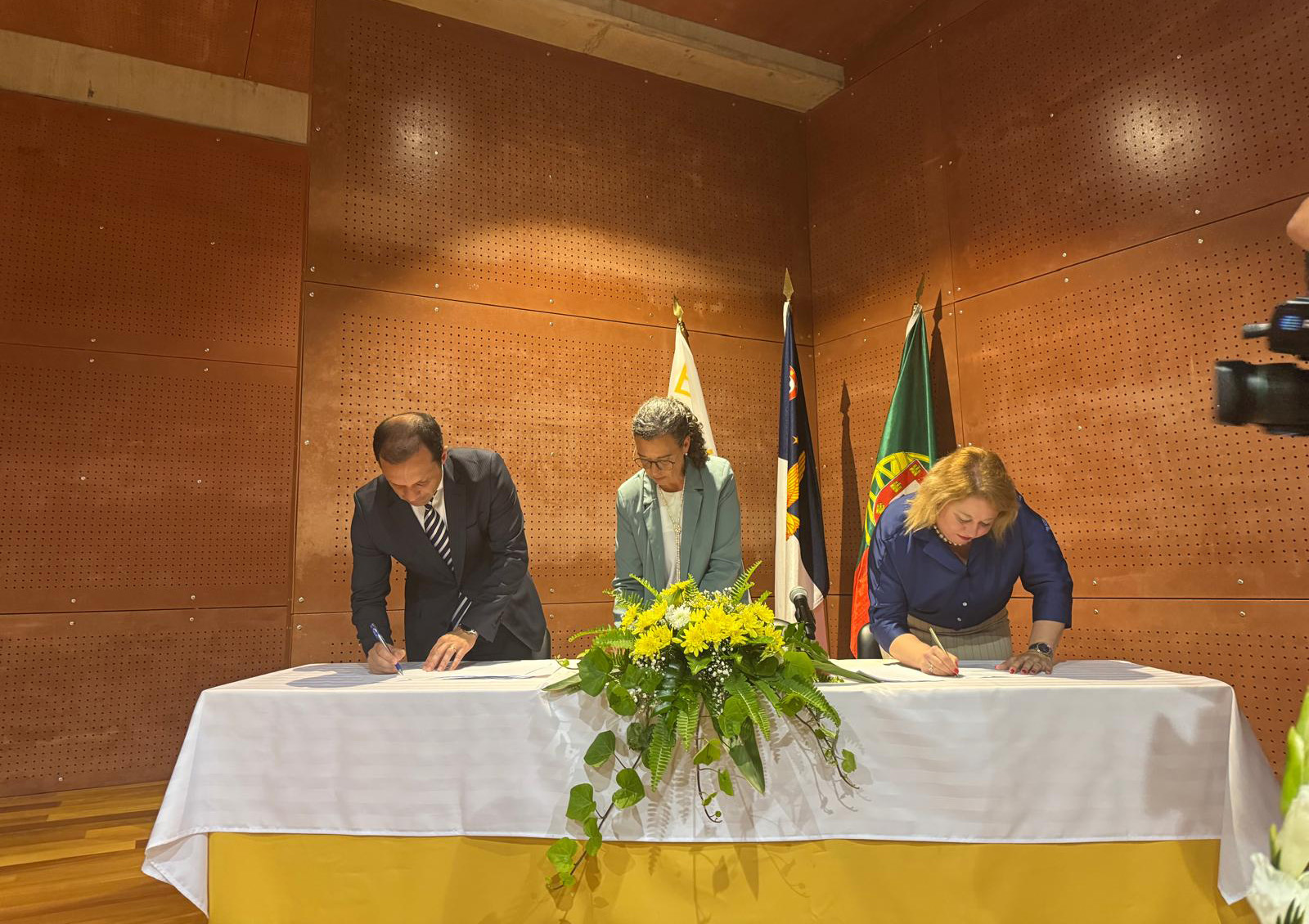 Apresentação do projeto-piloto para a promoção do sucesso em alunos do ensino pré-escolar na Ribeira Grande.