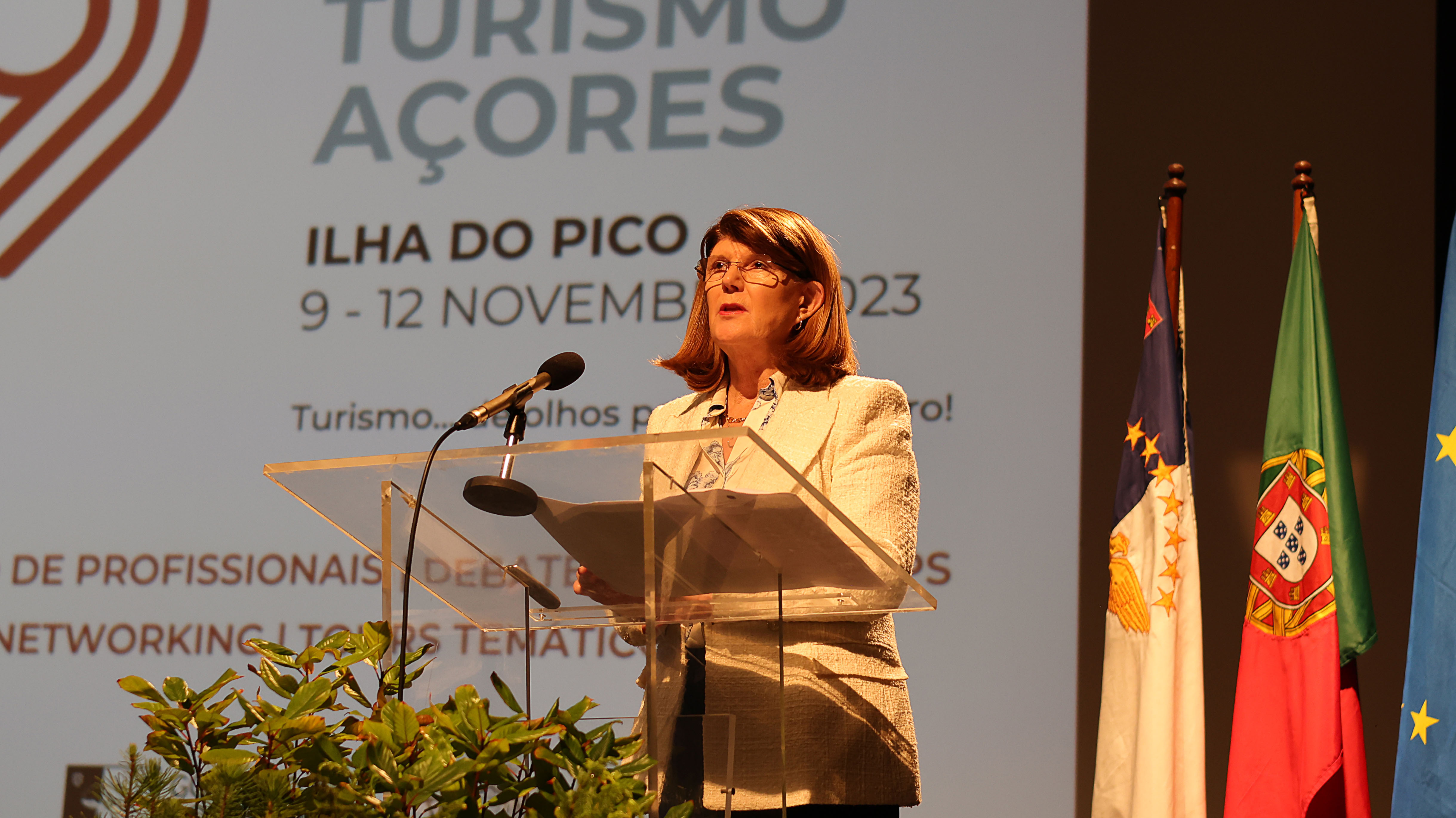 Sessão de abertura do Encontro Regional de Turismo dos Açores 2023