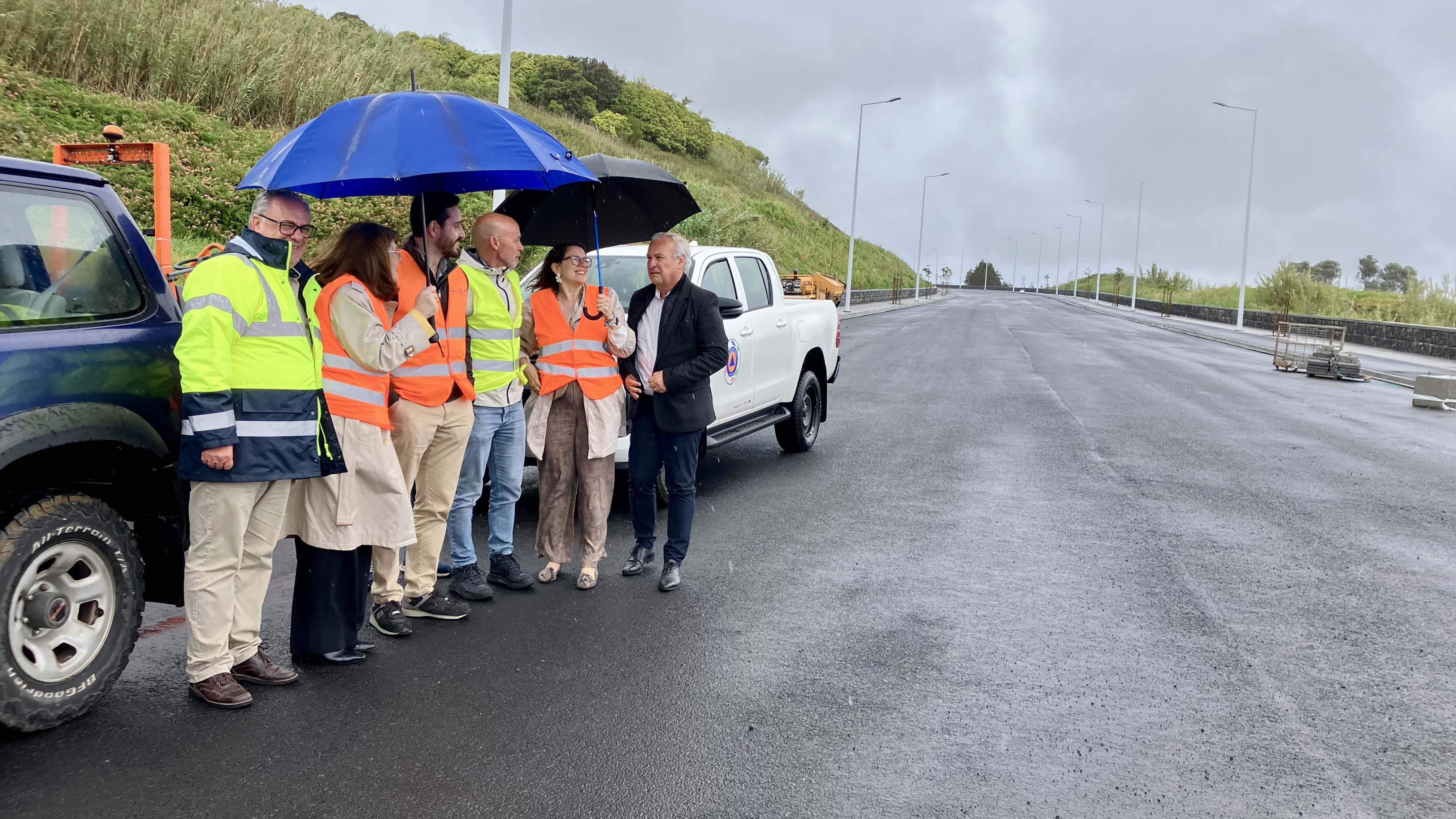 Visita de acompanhamento à empreitada de construção da 2ª fase da Variante à cidade da Horta