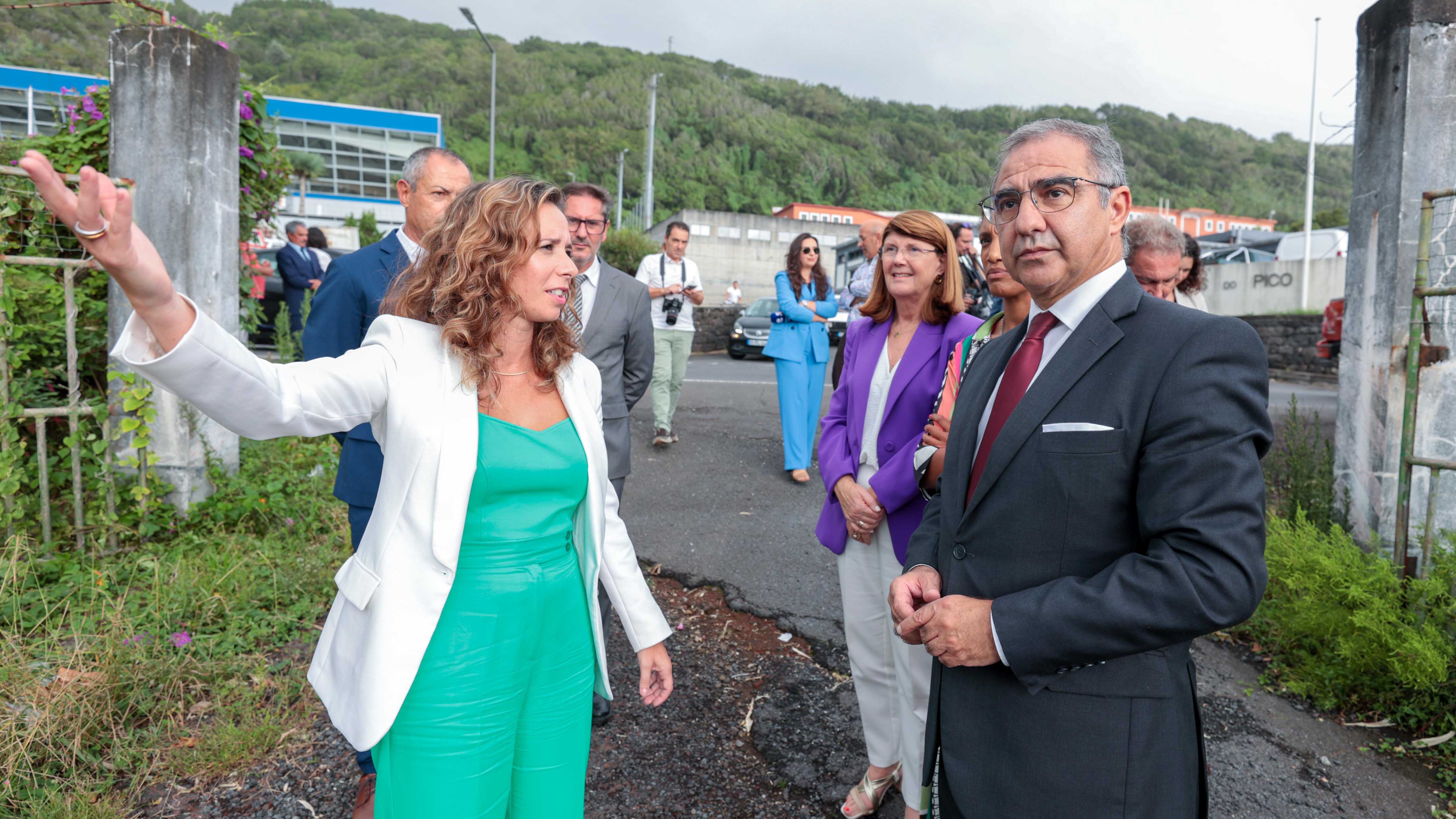  Posse simbólica de terreno para construção de novo Centro de Saúde das Lajes do Pico