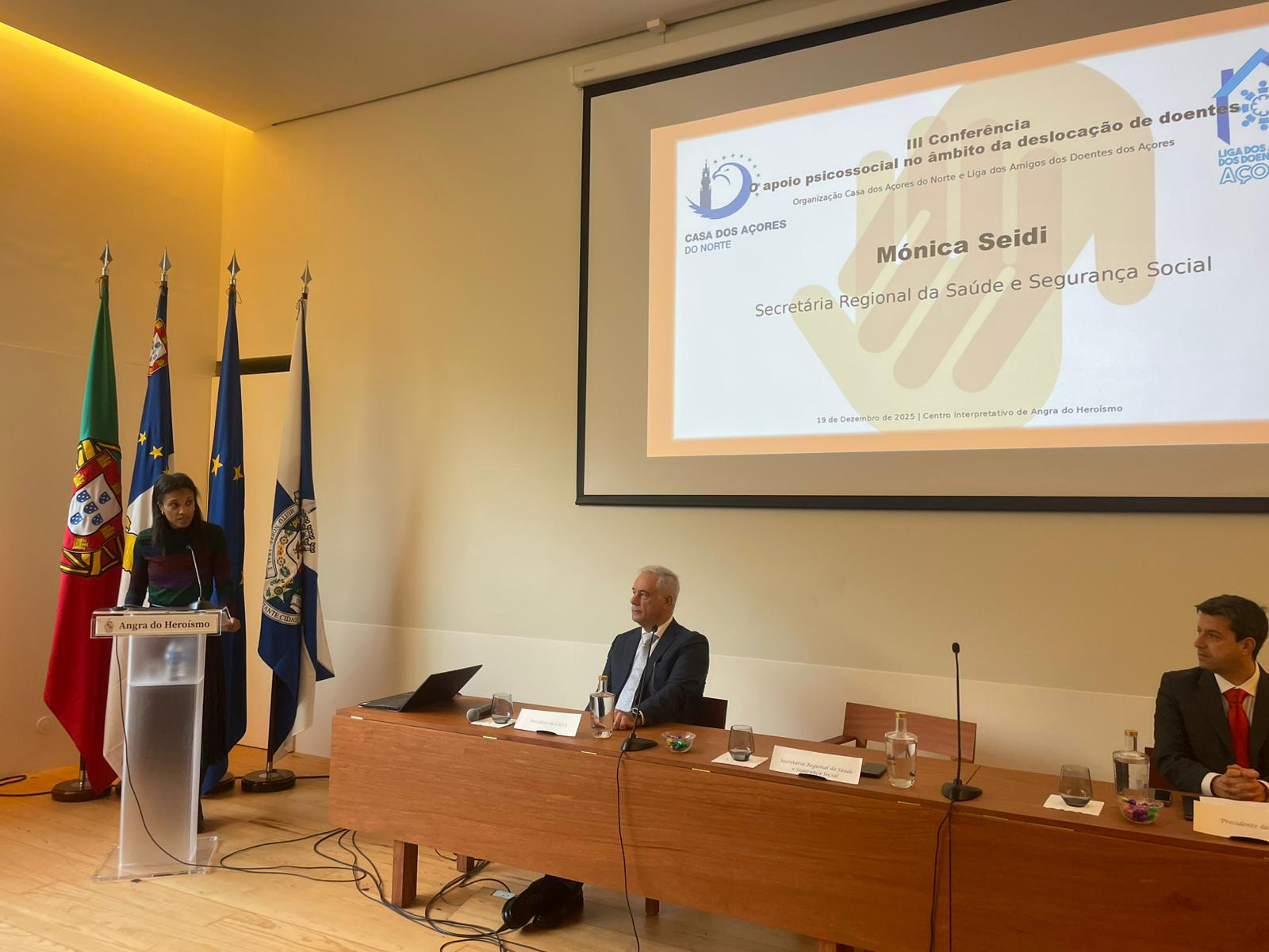 Sessão de abertura da III Conferência do Apoio Psicossocial ao Doente Deslocado