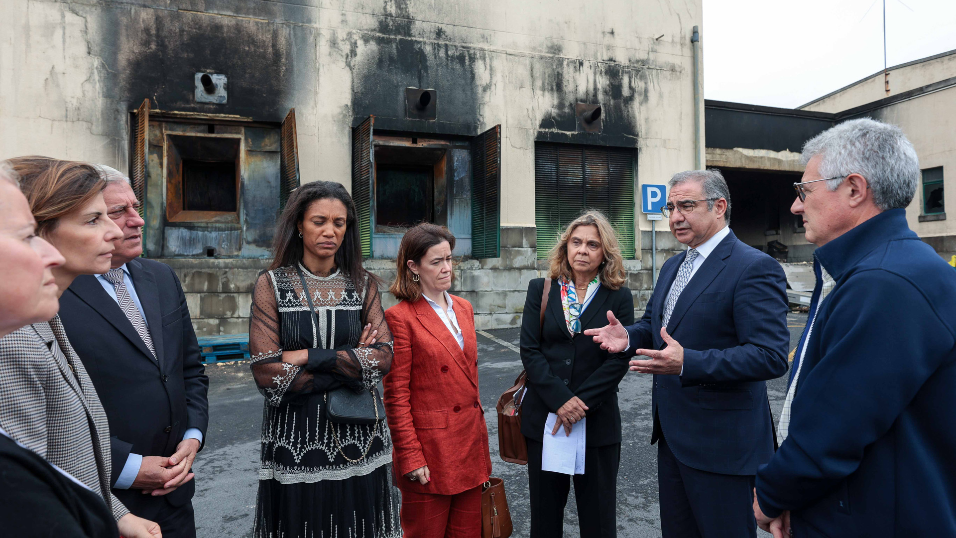 Visita ao Hospital do Divino Espírito Santo (HDES) dois dias após um incêndio