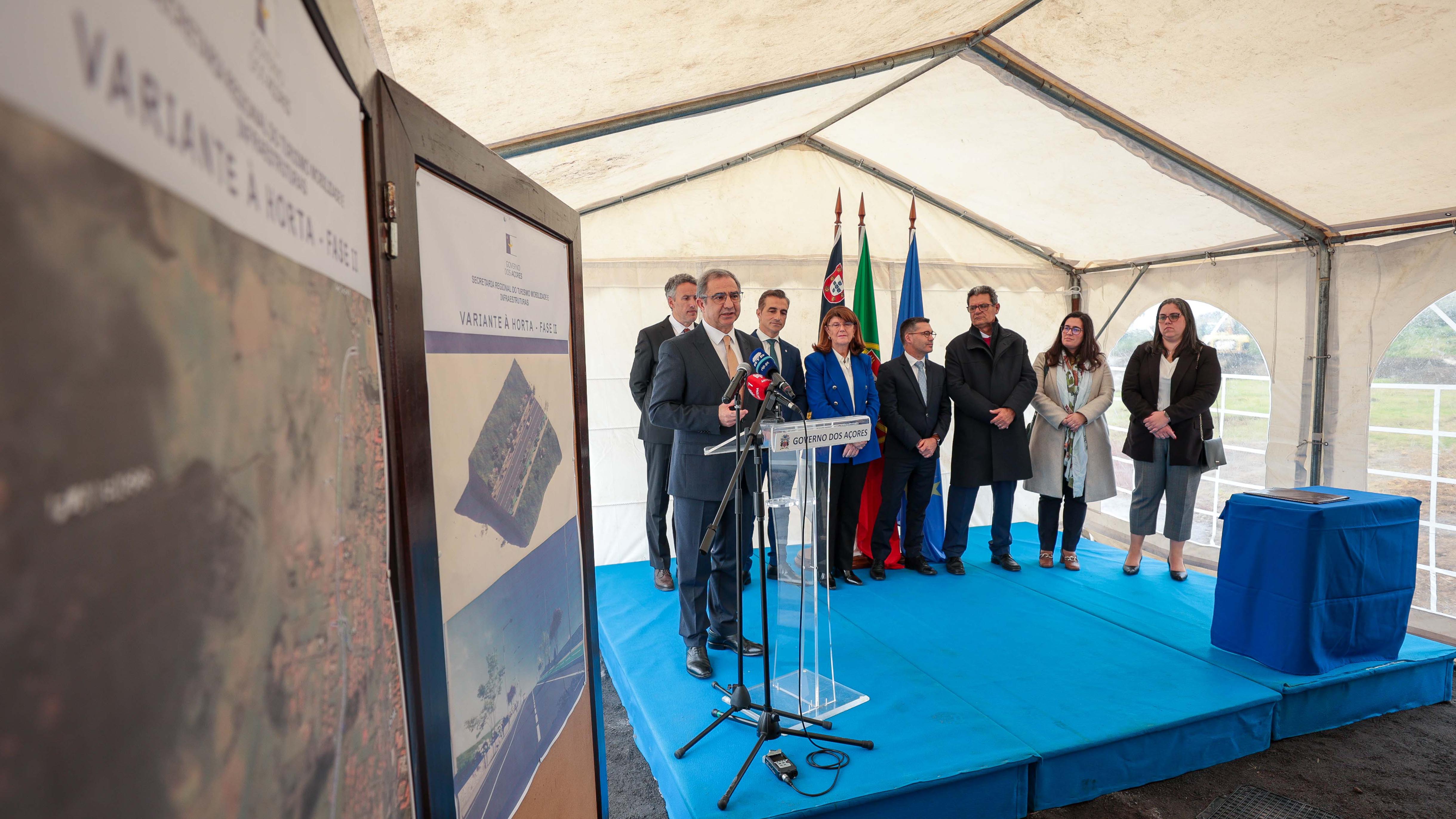 Cerimónia de lançamento da primeira pedra da 2.ª fase da Variante à cidade da Horta.