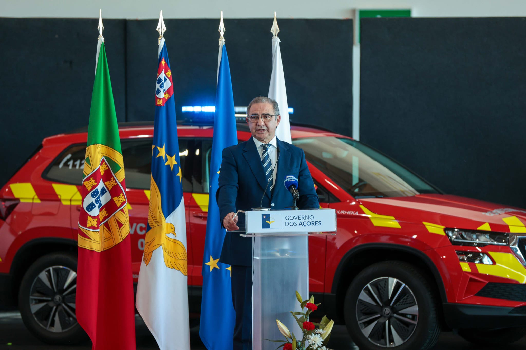 Entrega de 19 veículos de Auto Comando Tático aos corpos de bombeiros dos Açores e ao Serviço Regional de Proteção Civil e Bombeiros dos Açores (SRPCBA)