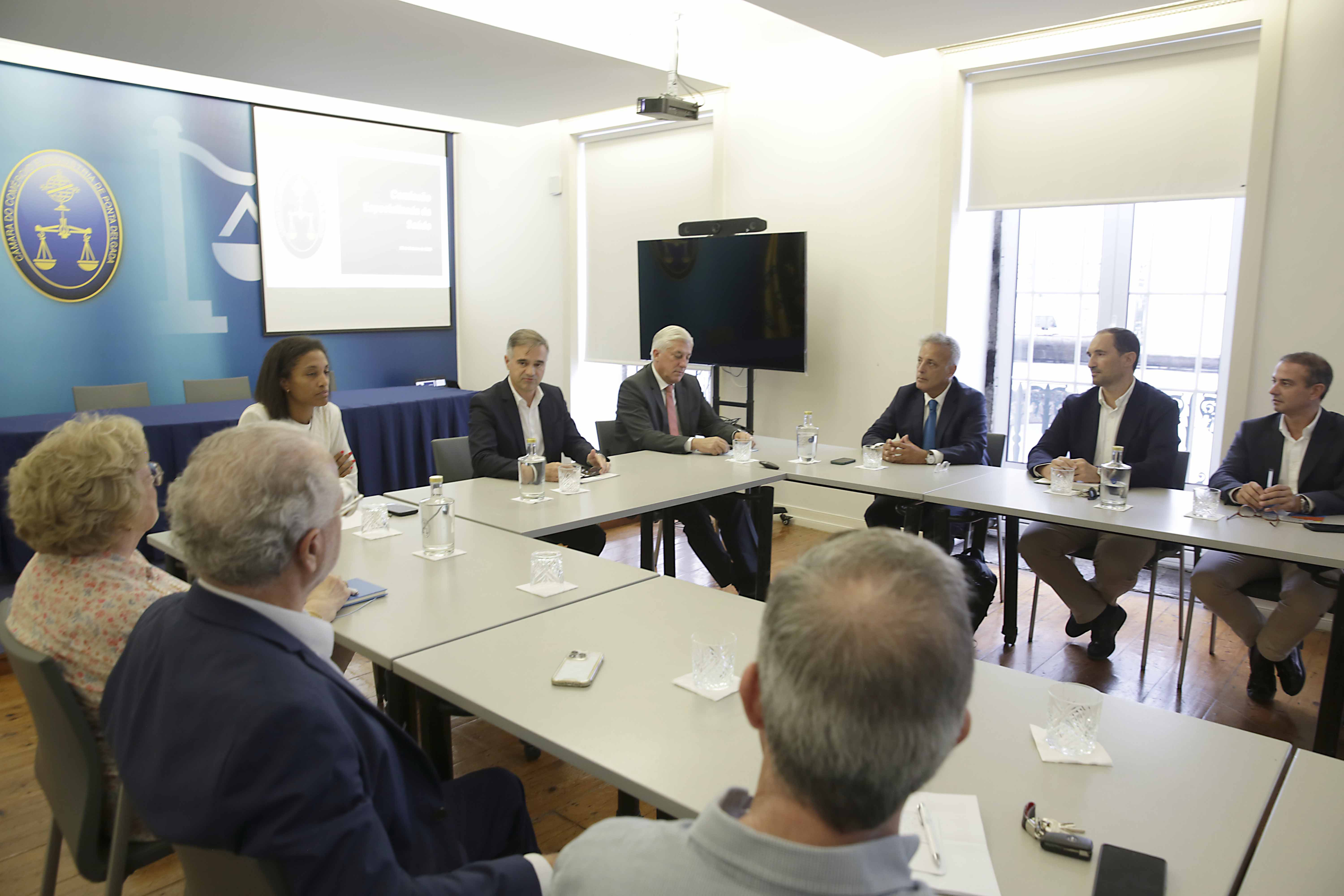 Reunião com a Direção da Câmara do Comércio e Indústria de Ponta Delgada