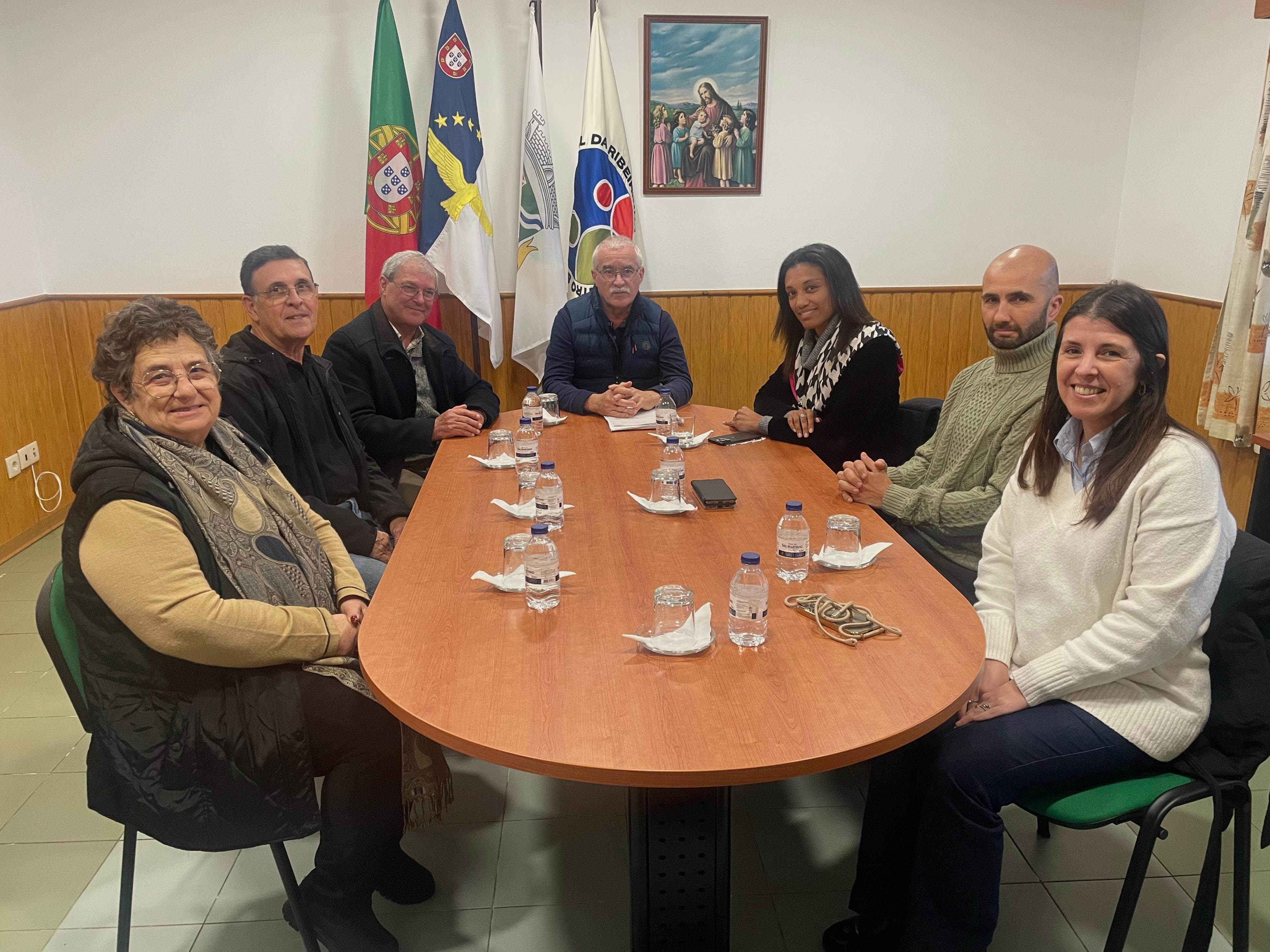 Visita ao Centro Social da Ribeirinha