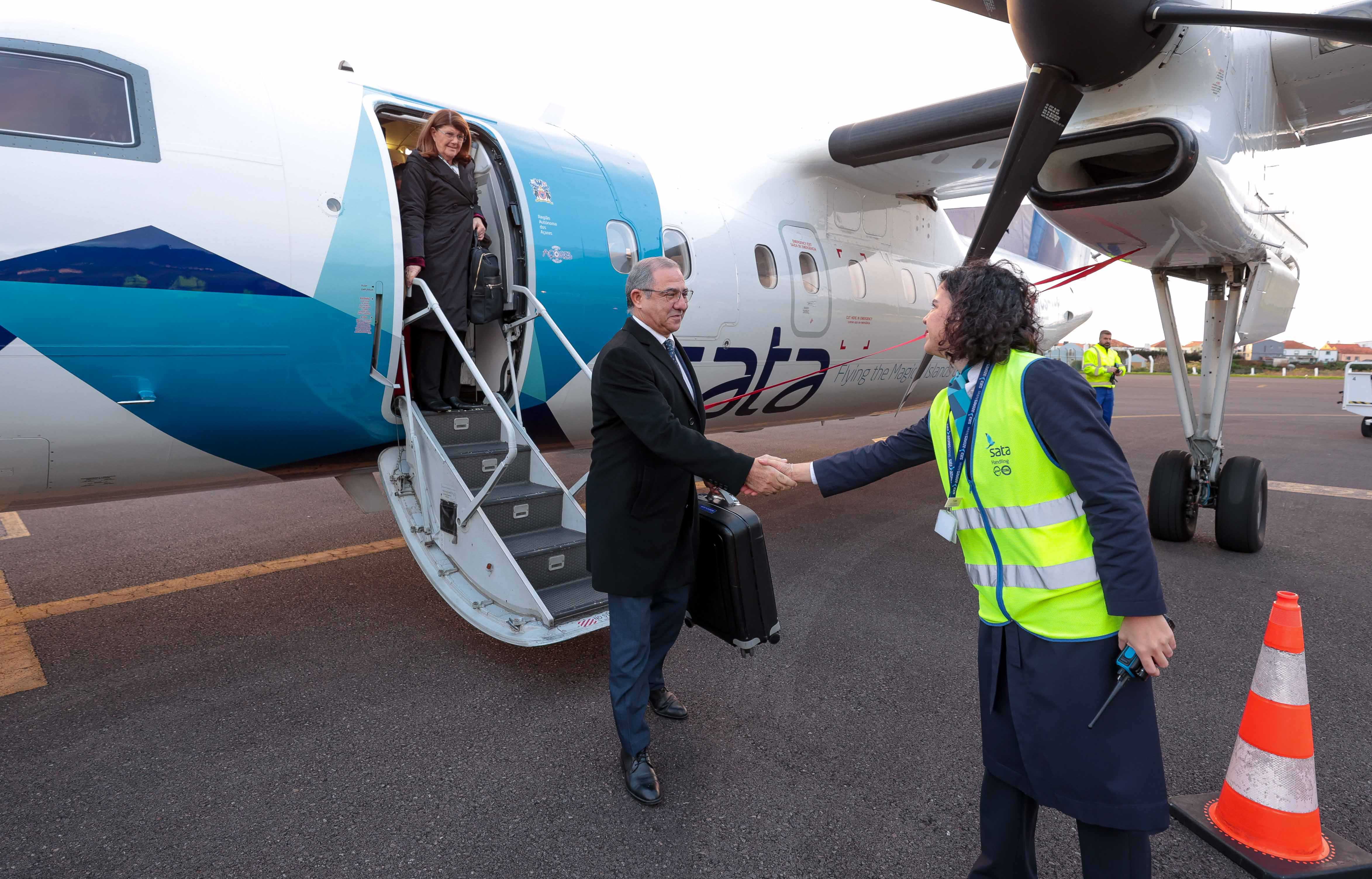 Visita estatutária às Flores
