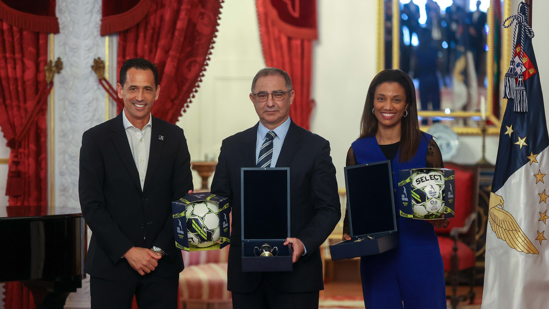 José Manuel Bolieiro satisfeito com “projeto comum” para realização nos Açores da ‘Final Four’ da Taça da Liga