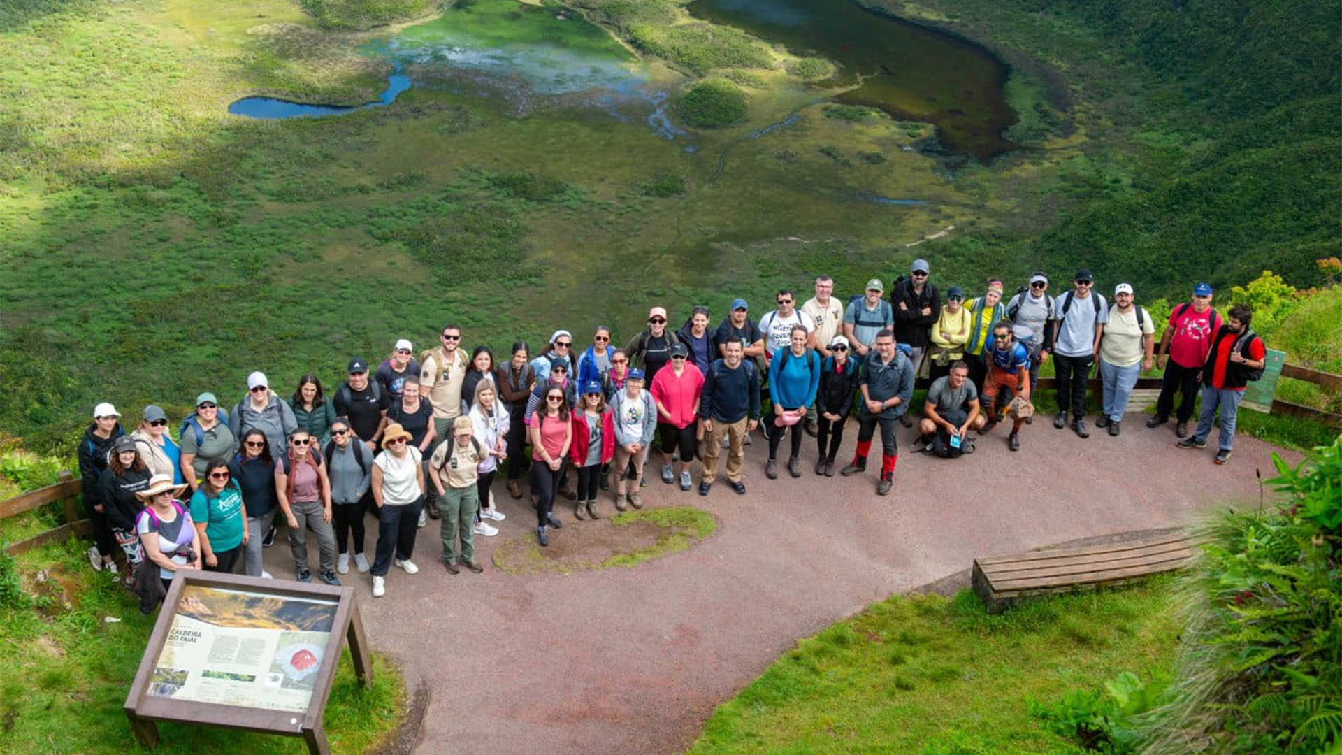 Visit to the Natural Reserve of Caldeira do Faial