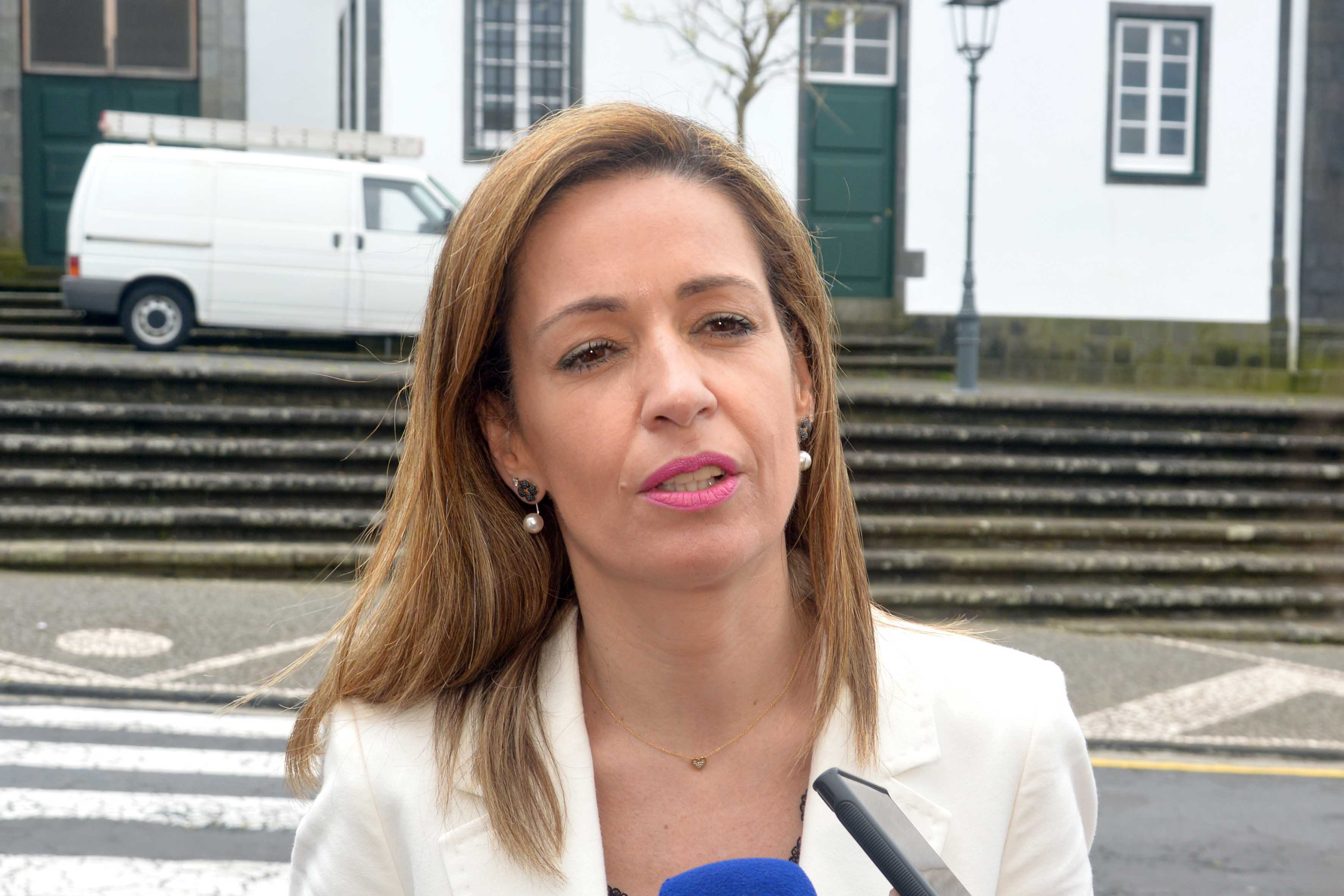 Governo dos Açores alarga prazo de entrega do Relatório Único das empresas até 30 de junho