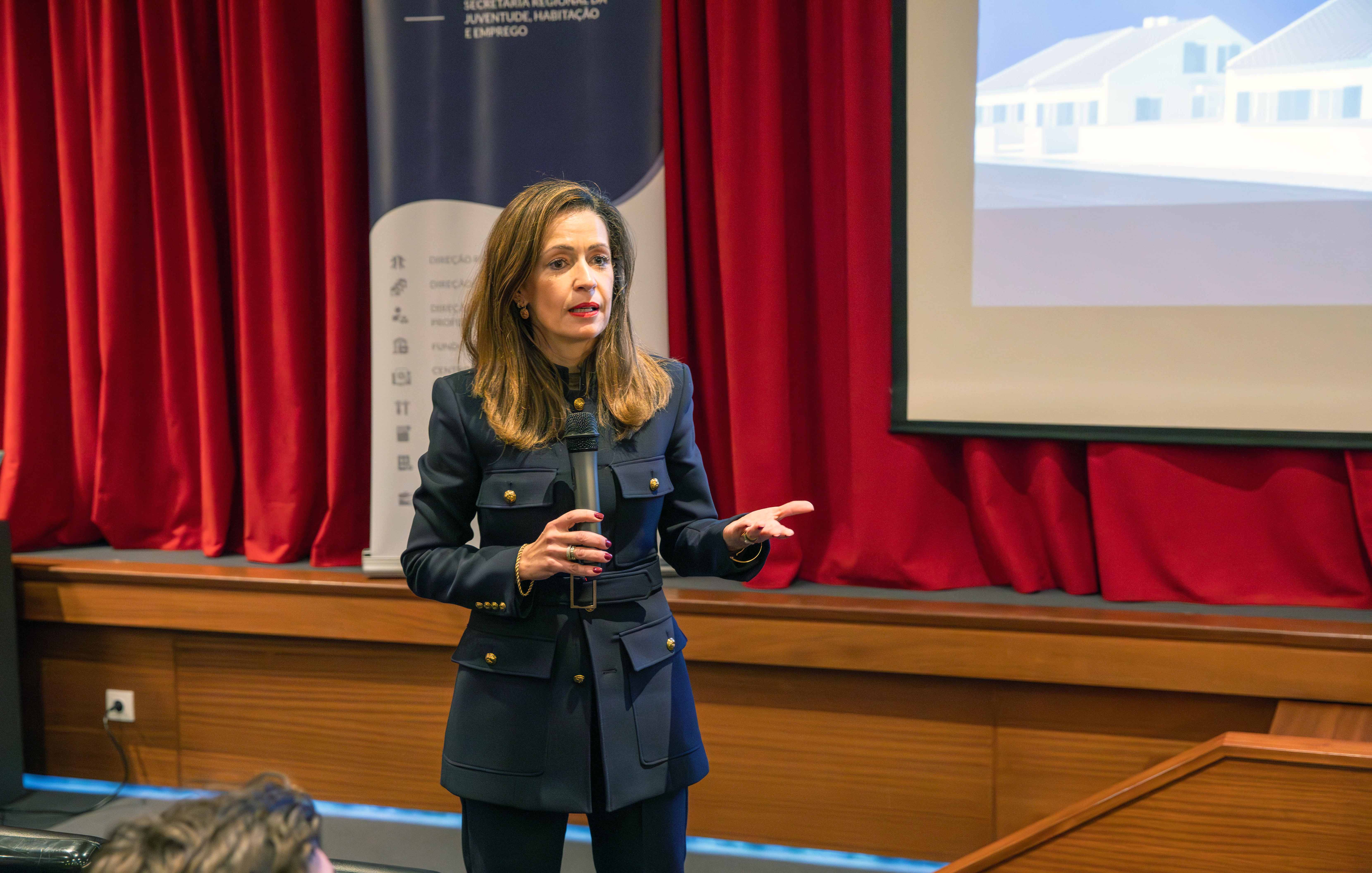 Governo trabalha em soluções inclusivas para reforçar oferta habitacional nos Açores