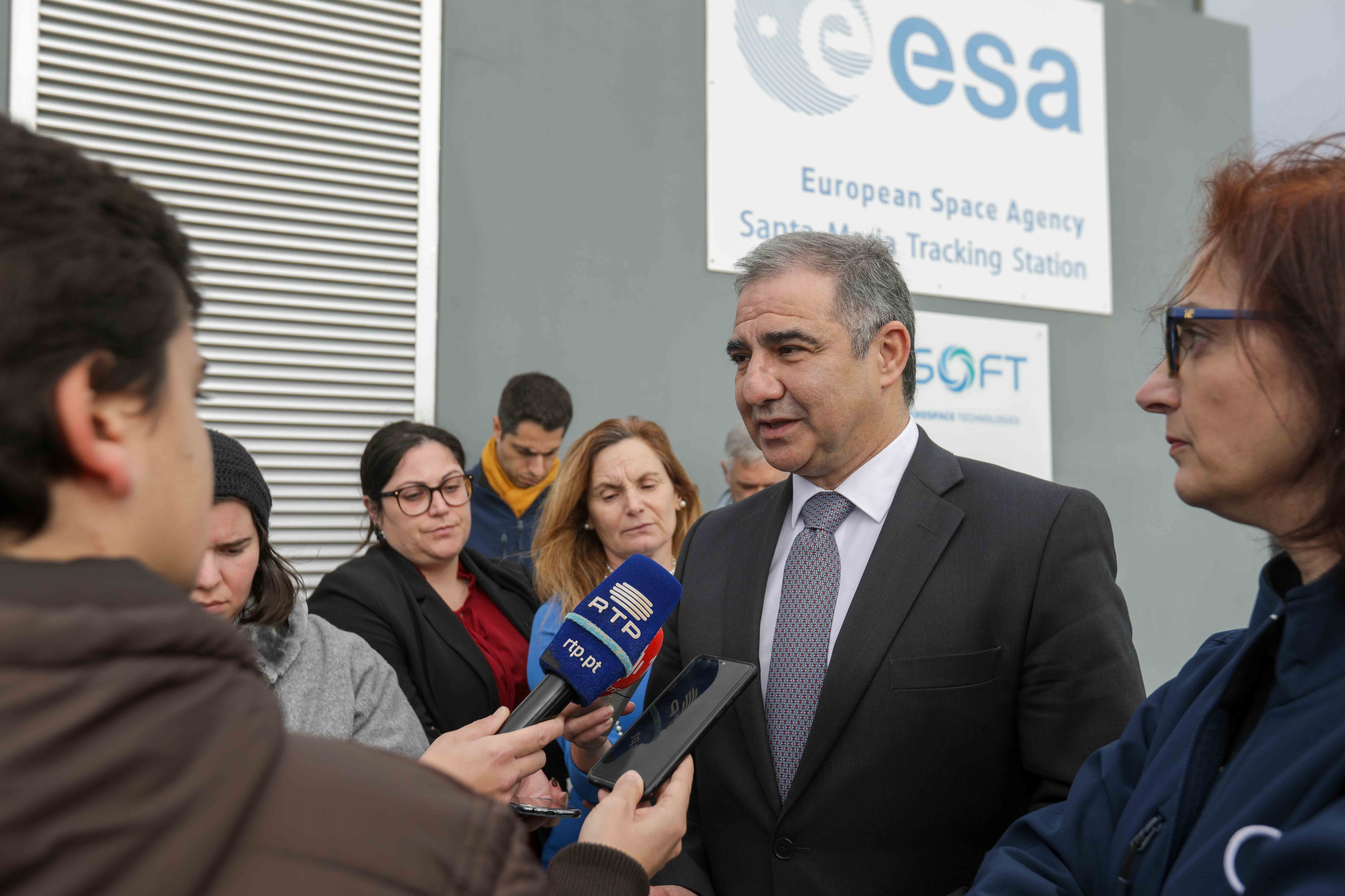 Presidente do Governo garante ecossistema espacial nos Açores com interesses das populações acautelados