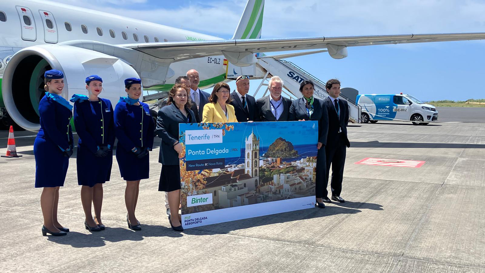 Chegada do voo inaugural desta nova rota que, até 21 de outubro, opera 17 voos, num Embraer E195-E2