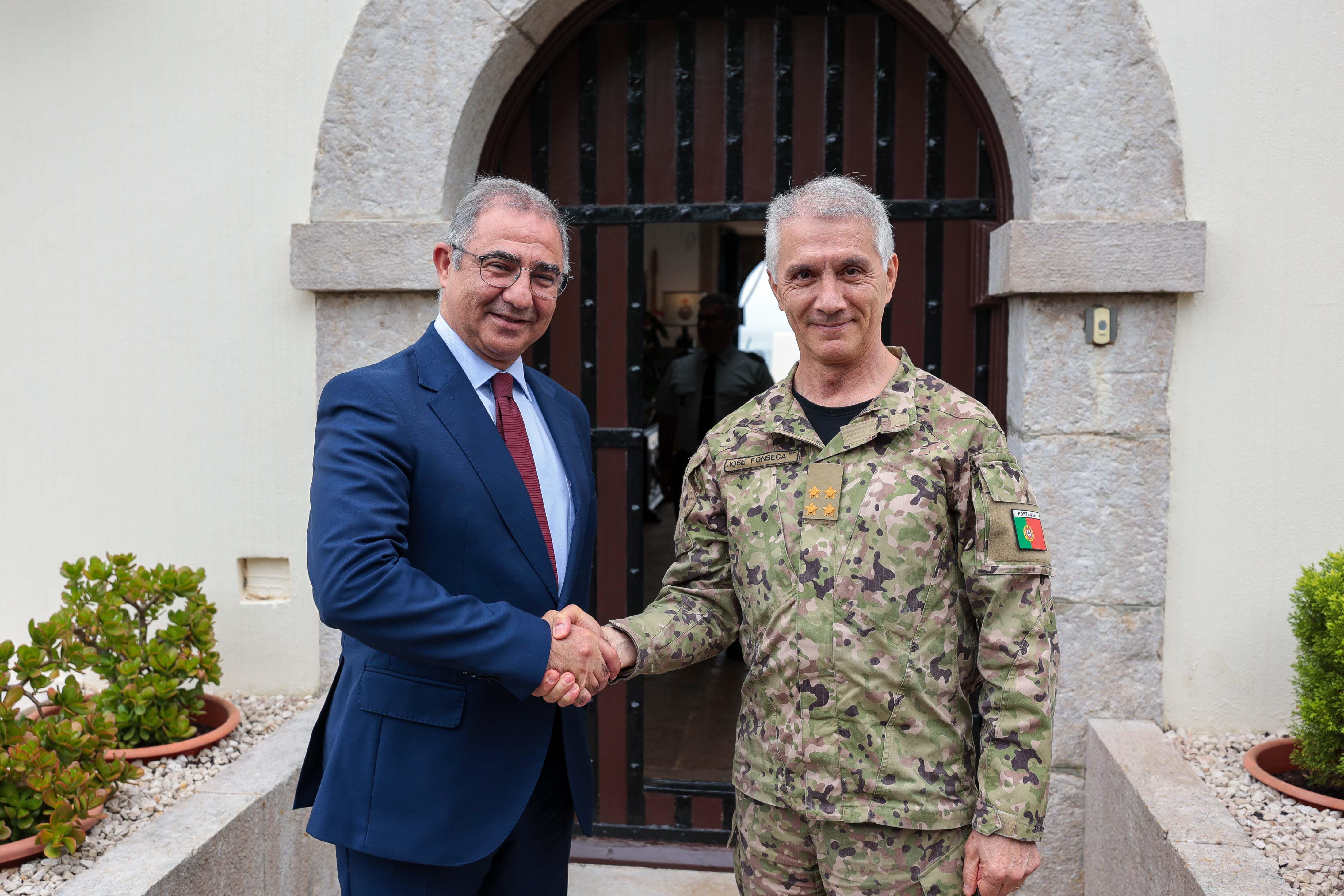 Recebido em audiência, em Oeiras, pelo Chefe de Estado-Maior General das Forças Armadas (CEMGFA)